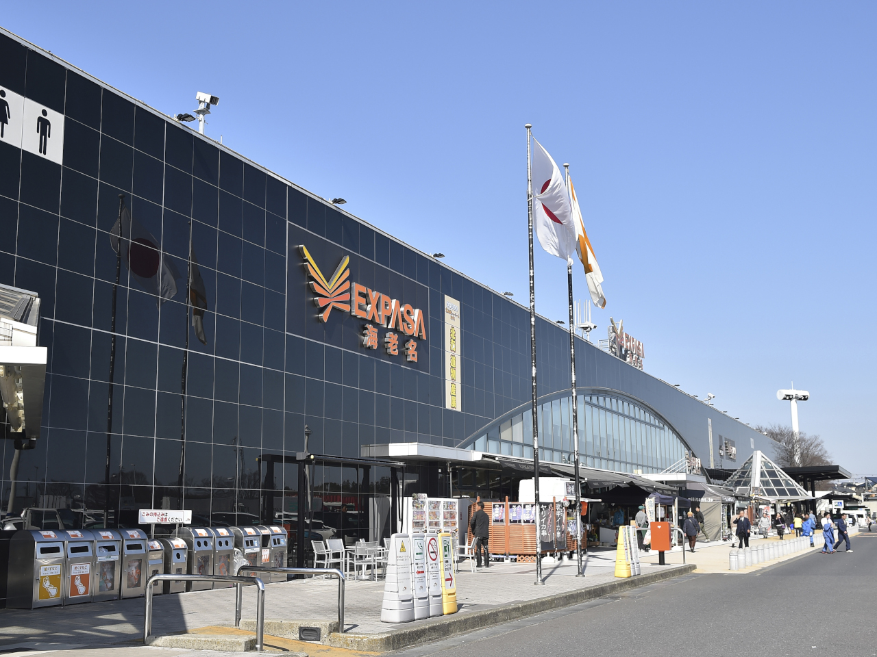 北海道の人気の生チョコレート等がサービスエリアで買える