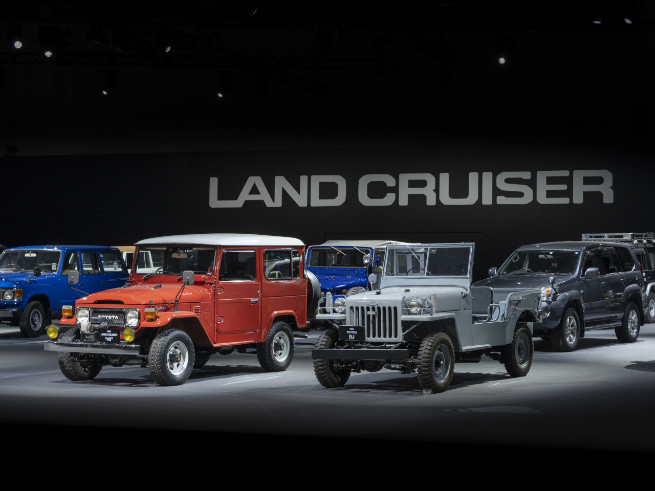 landcruiser_history-thumb-